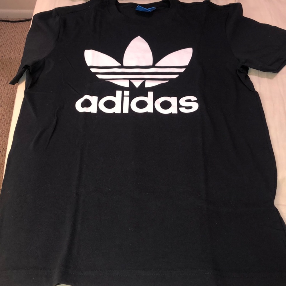 Men’s adidas t-shirt